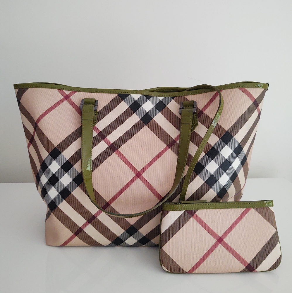 Burberry Nickie Nova Check Large Tote - Picture 2 of 15